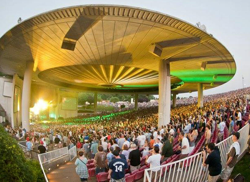 Latest event. PNC Bank Arts Center Holmdel. PNC Bank Arts Center. Holmdel город. Peter Gabriel - 20 06 03 - Holmdel, NJ, USA PNC Bank Arts Centre (2003).