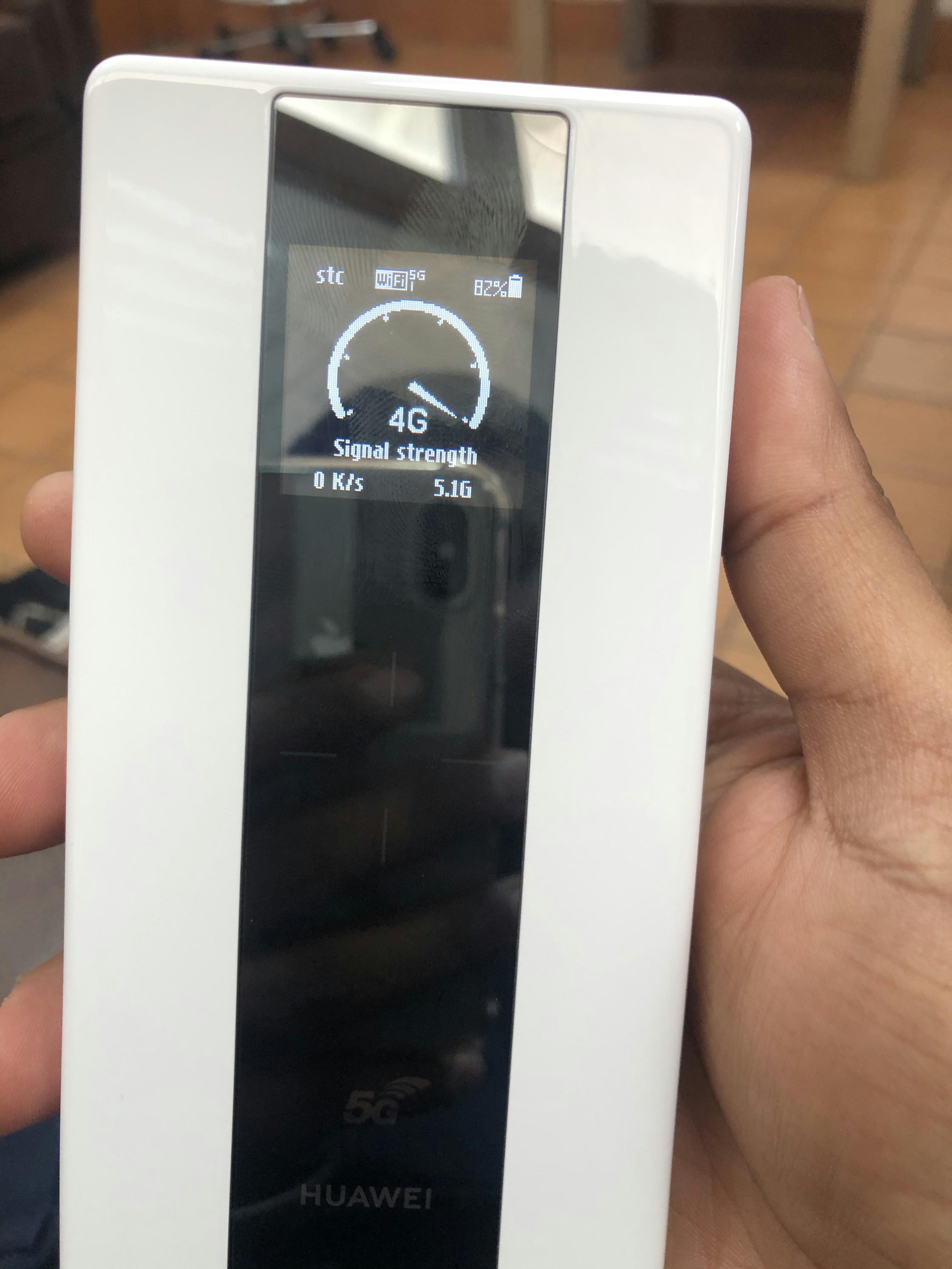 تم فك مودم زين Huawei 5G Mobile WiFi Pro E6878-370 - البوابة الرقمية  ADSLGATE